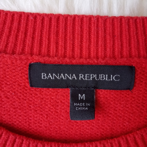 Banana Republic Sweater - Picture 3 of 3
